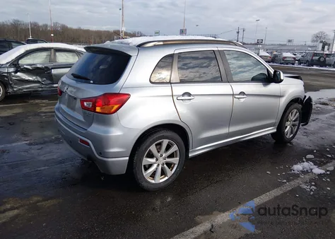2012 Mitsubishi Outlander Sport Se z USA, uszkodzony, nr VIN JA4AR4AU8CZ009462